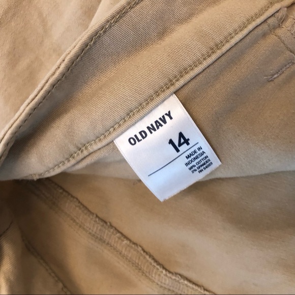 Old Navy Zip Ankle Super Skinny Twill Pants - Picture 6 of 6